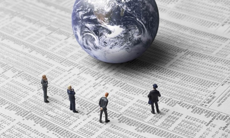 How Oil and Copper Prices Are Shaping Investment Portfolios